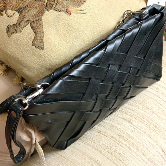 Stunning CLUTCH / SHOULDER BAGS ❤️NWT TWO HANDBAGS BLACK & MUSTARD CHAIN STRAP - Picture 13 of 15